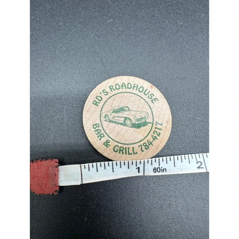 Vintage RD's Roadhouse‎ Bar & Grill Wooden Token Good For One Bottom Shelf Drink